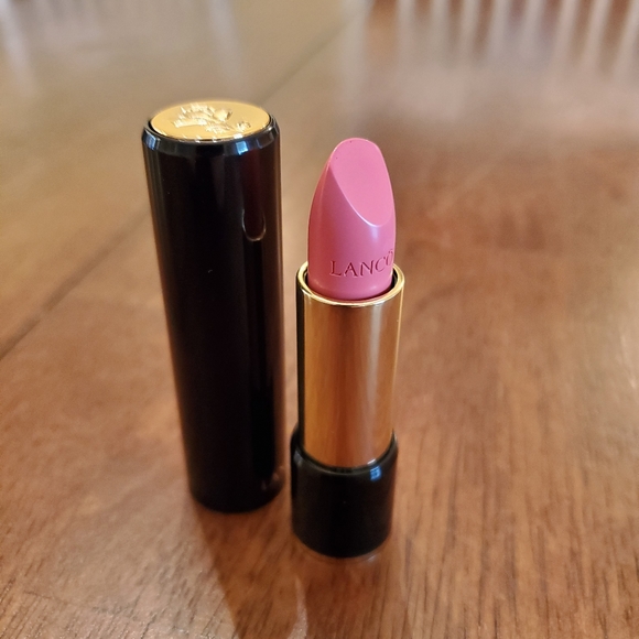 Lancome L'Absoule Rouge Lipstick - Picture 2 of 5